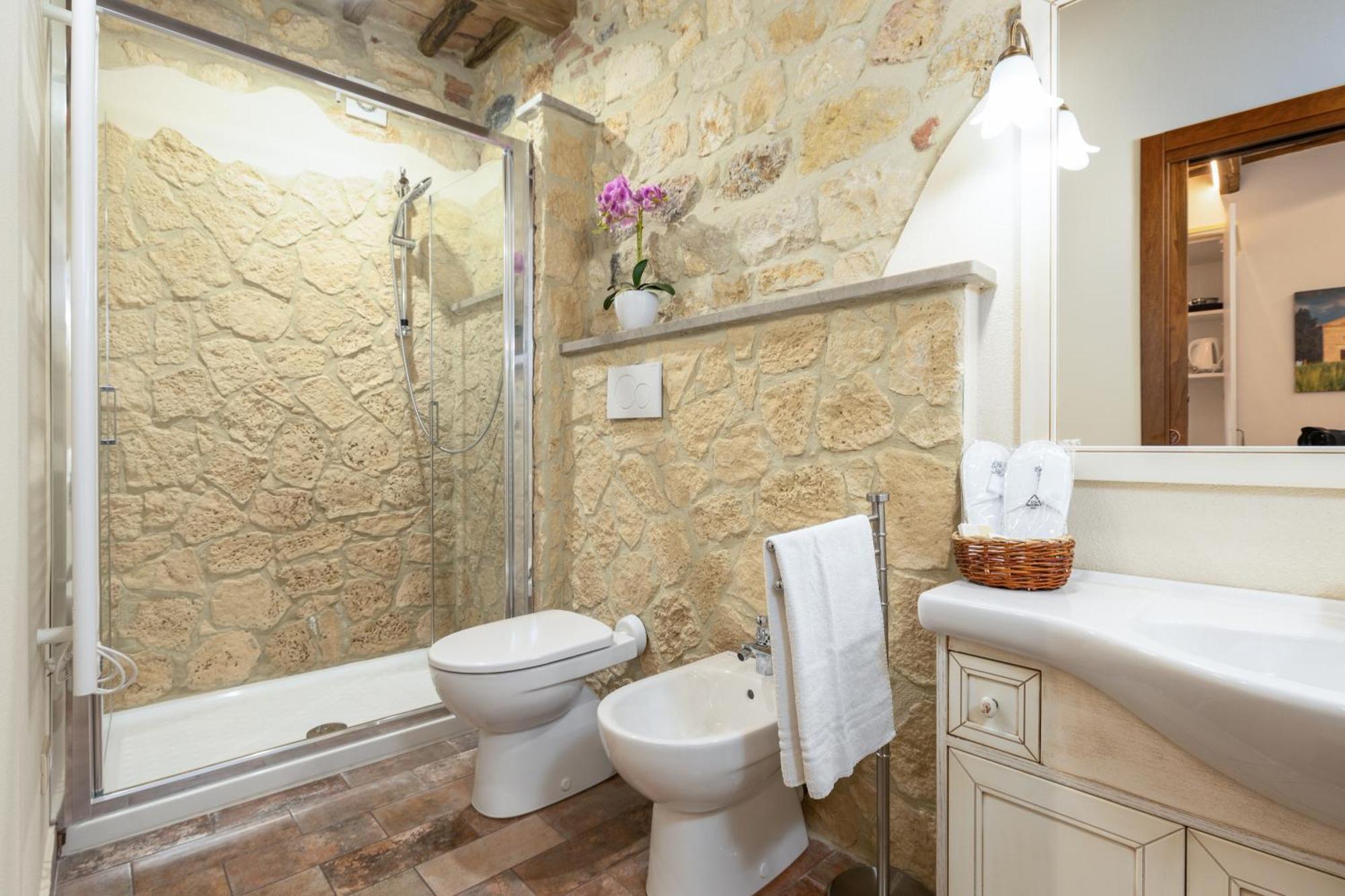 Sognare Nel Castello Hotel Monteriggioni Bagian luar foto